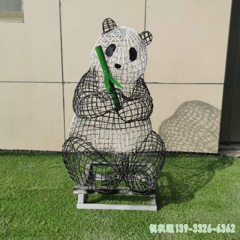 镂空熊猫公园不锈钢雕塑