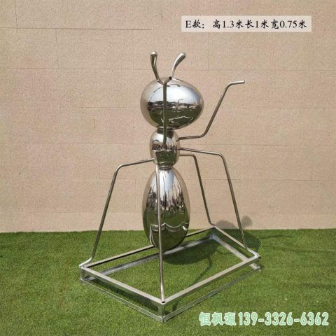 镜面蚂蚁公园不锈钢景观雕塑