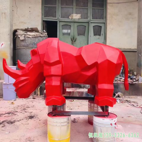 彩绘犀牛户外不锈钢动物雕塑